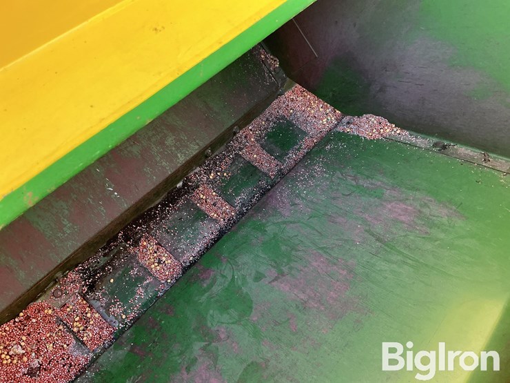 john-deere-8300-image-19
