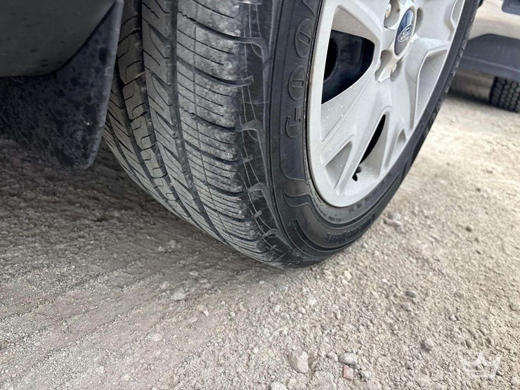 2016-ford-escape-image-22