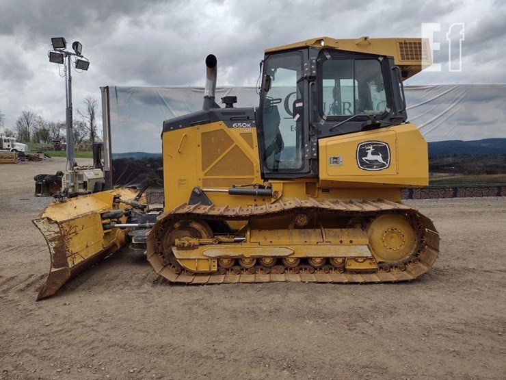 deere-650k-lgp-image-1