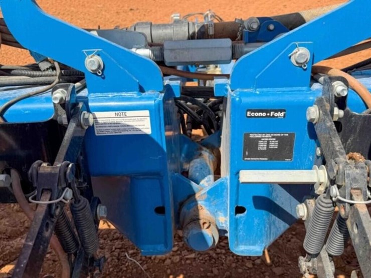 kinze-3200-image-2