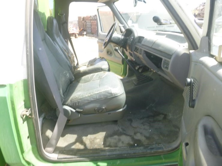 1997-ford-f450-image-16