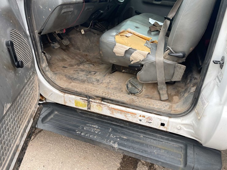 2006-ford-f450-xl-image-73