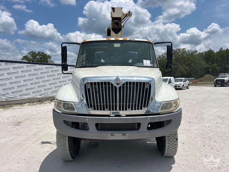 2014-international-durastar-4300-image-29
