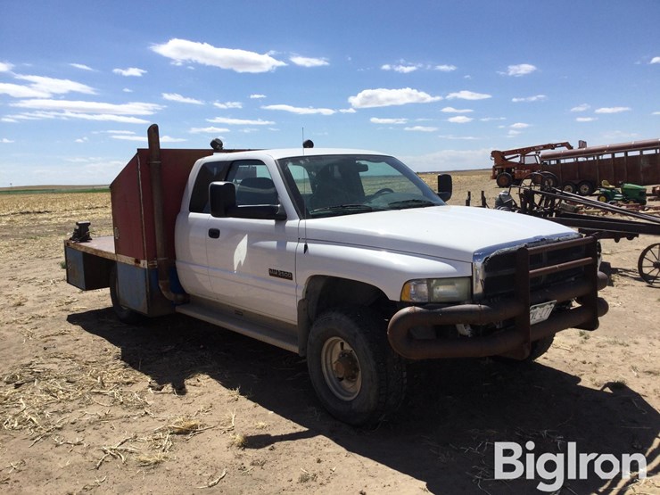 2002-dodge-ram-2500-image-3