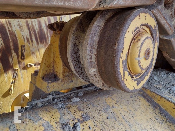 deere-1050-p-tier-image-61