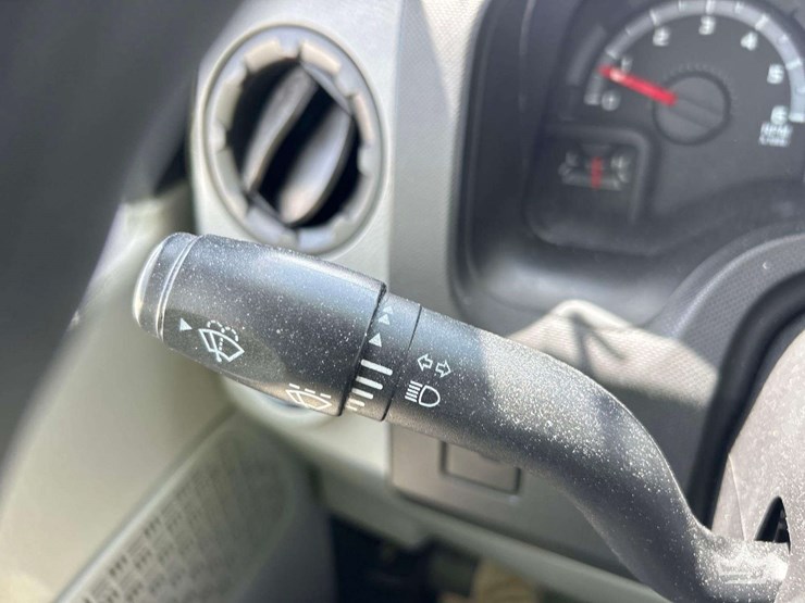 2013-ford-e450-image-14