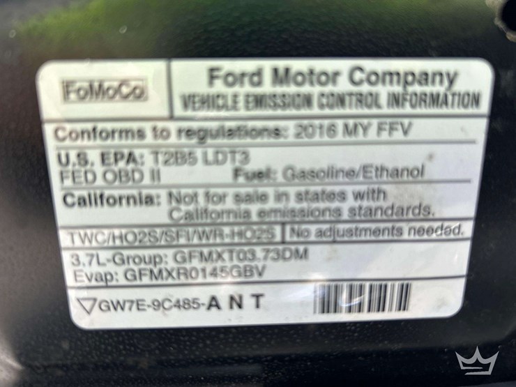 2016-ford-explorer-image-8