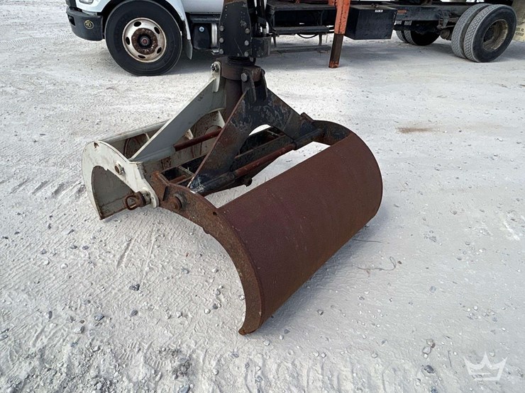 2017-ford-f750-image-16