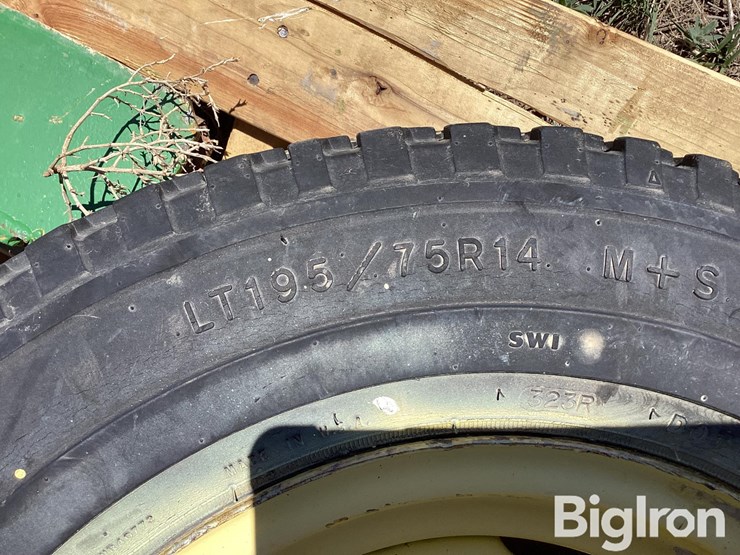 deere-tires-image-11
