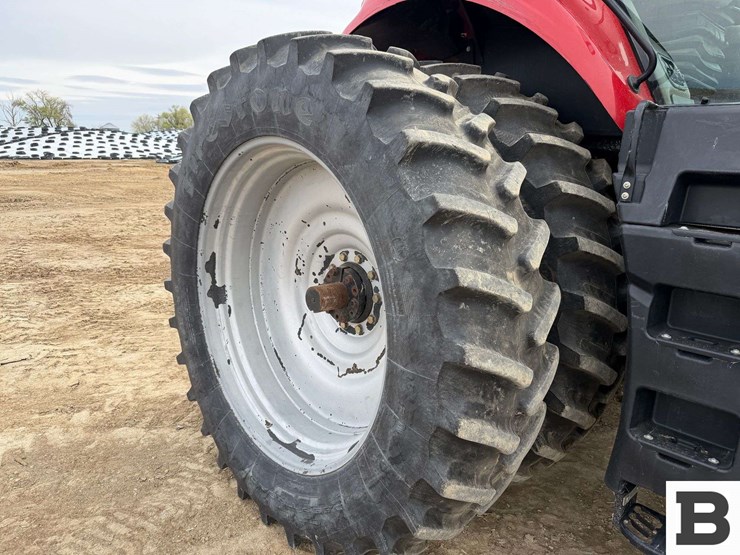 2018-case-ih-magnum-310-image-50