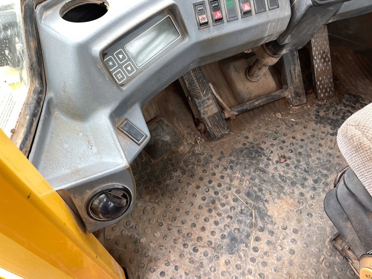 volvo-l70c-image-69