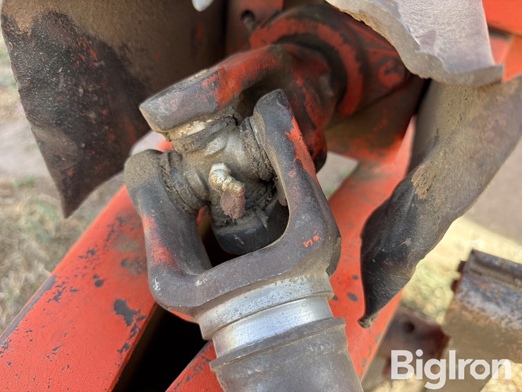 oswalt-320-image-12