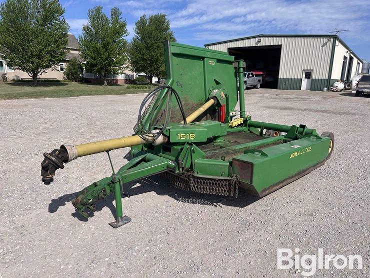 john-deere-1518-image-1
