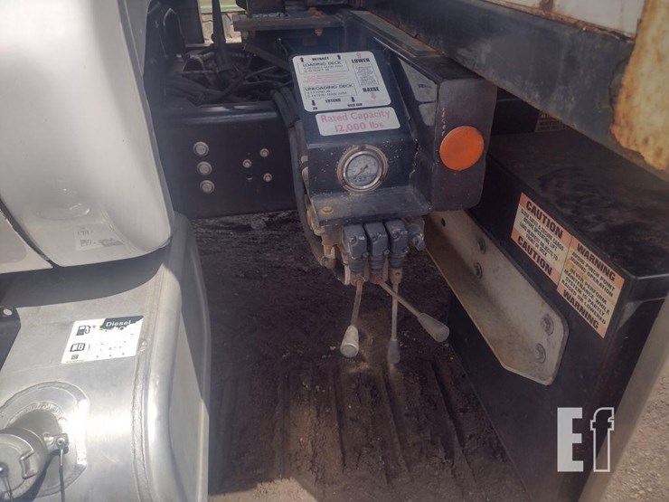 ford-f650-image-17