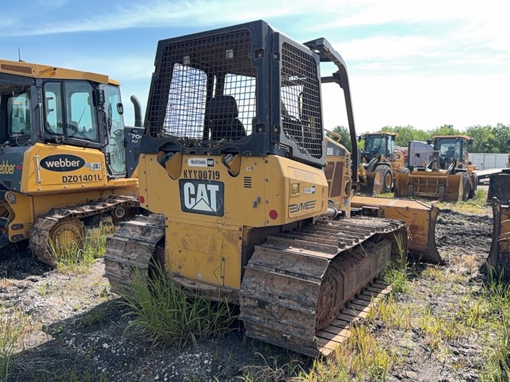 2018-caterpillar-d5k2-lgp-image-3