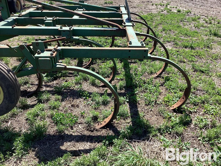 john-deere-1610-image-9