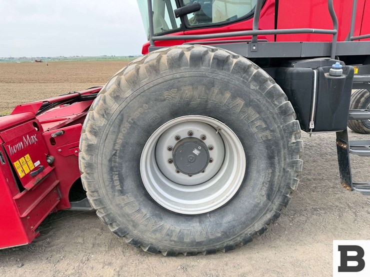 2019-massey-ferguson-wr9970-image-27