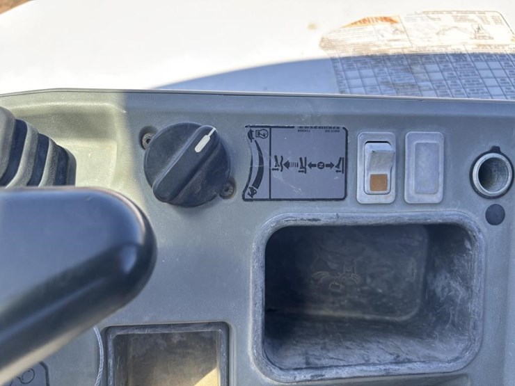 2018-bobcat-e50-image-33