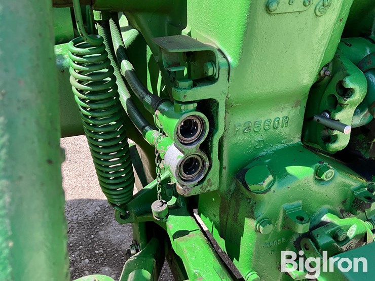 1959-john-deere-730-image-13