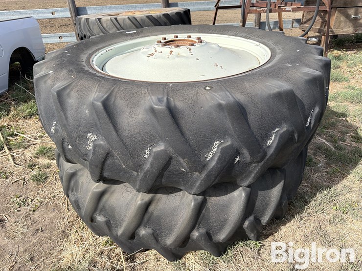 john-deere-4620-image-8