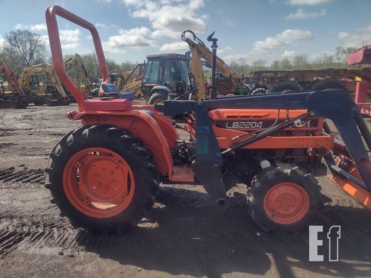 kioti-lb2204-image-20