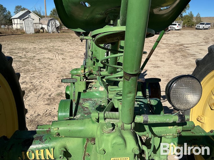 john-deere-b-image-15