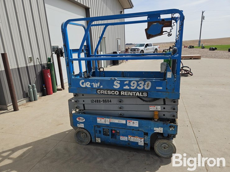 2016-genie-gs1930-image-4