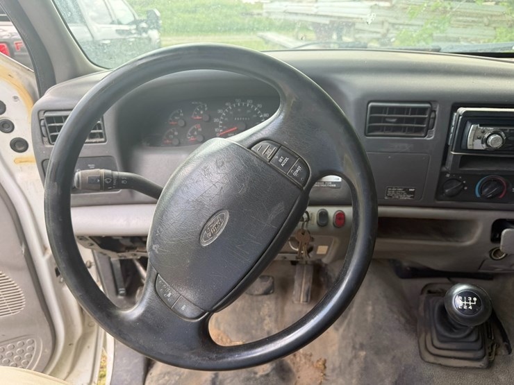 1999-ford-f450-xl-image-63