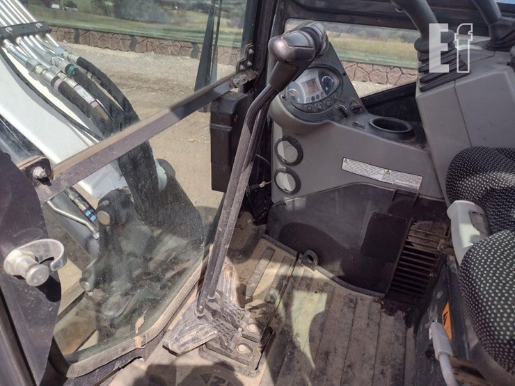 2022-bobcat-e35i-image-11