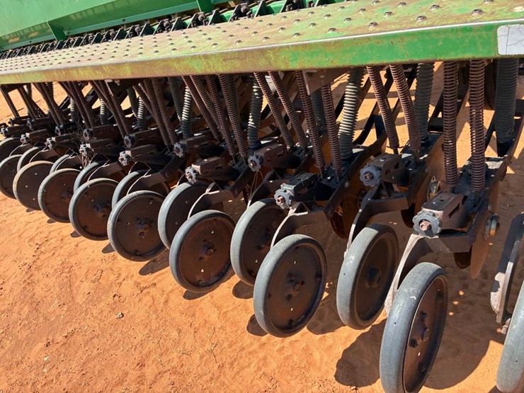 great-plains-solid-stand-24-image-4