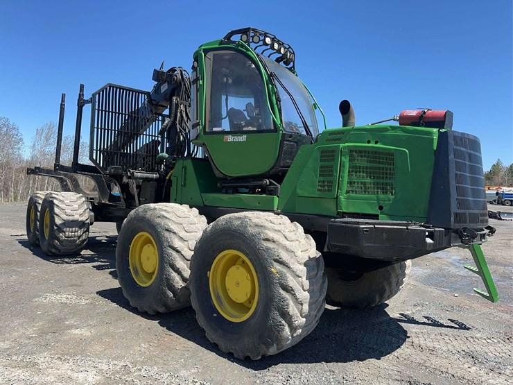 2017-john-deere-1910-image-3