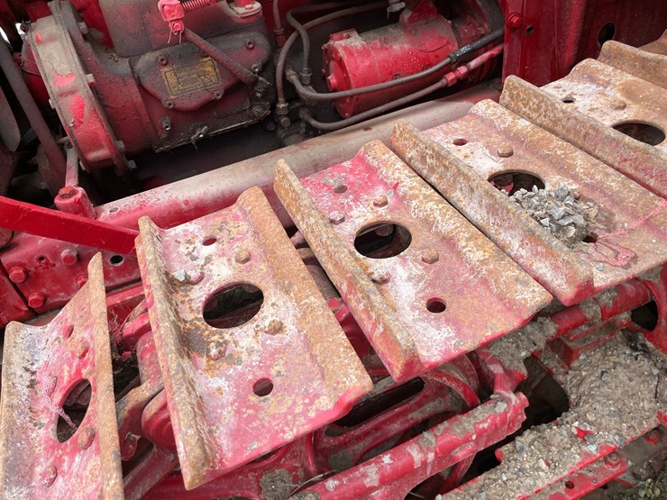 #4087-•-international-antique-dozer-image-58