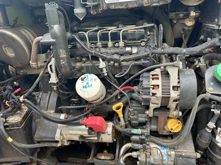 2016-bobcat-t650-image-16