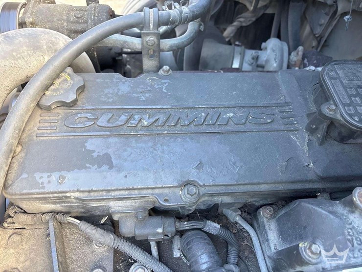 2007-freightliner-m2-106-image-14