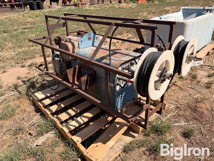 miller-aead-200le-welder/generator-image-2