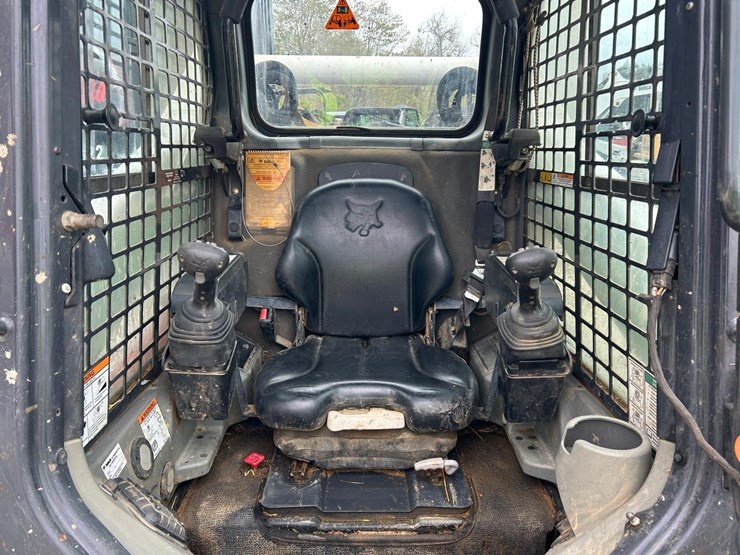 2016-bobcat-t650-image-20