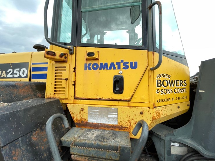 komatsu-wa250-5-image-18