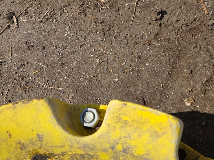john-deere-rear-wheel-weights-image-10