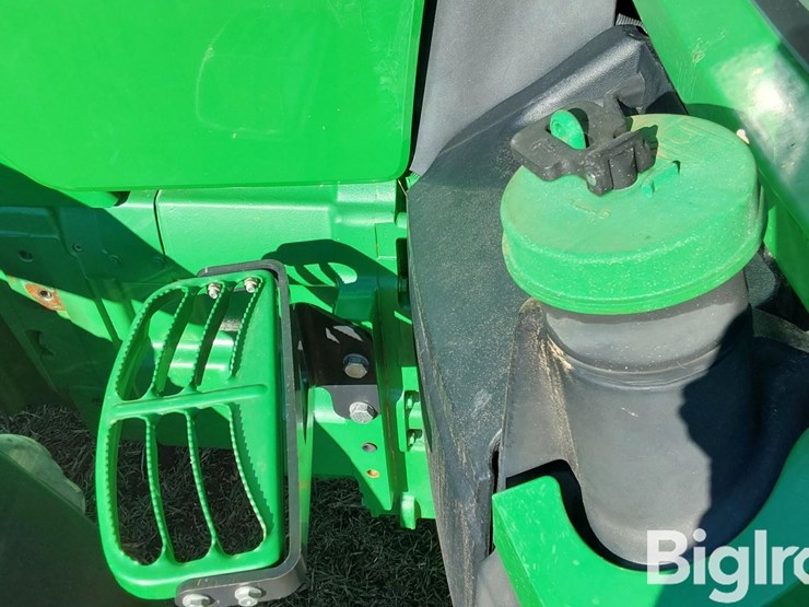 2012-john-deere-8335r-image-20