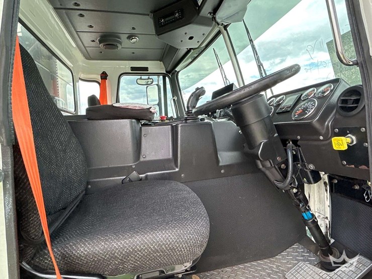 2018-autocar-xpeditor-image-11