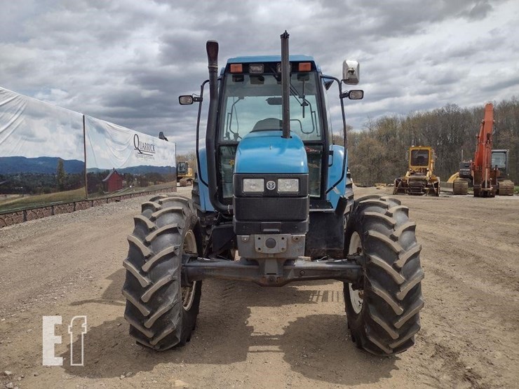 new-holland-ts100-image-2
