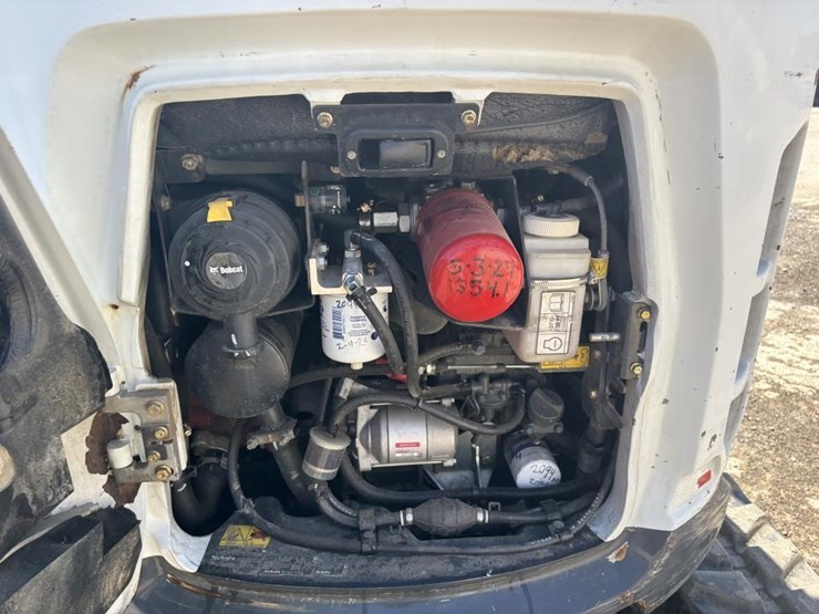 2020-bobcat-e20-image-41