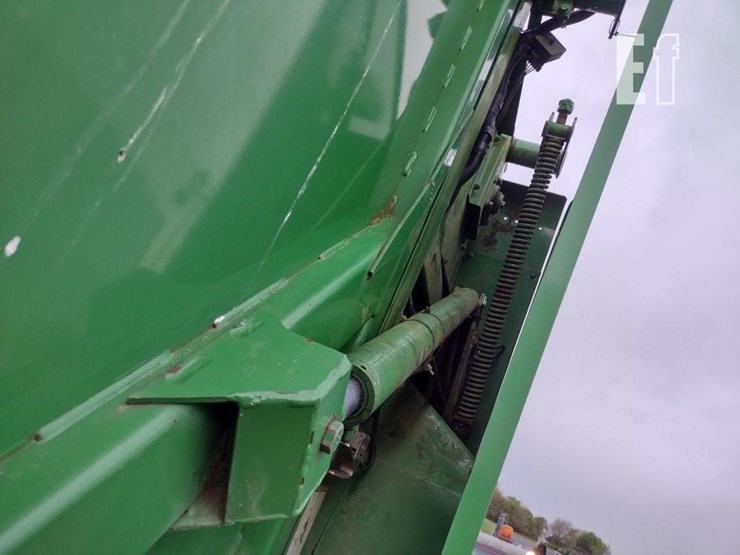 2004-john-deere-557-image-21