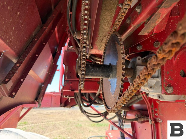 case-ih-1680-image-31
