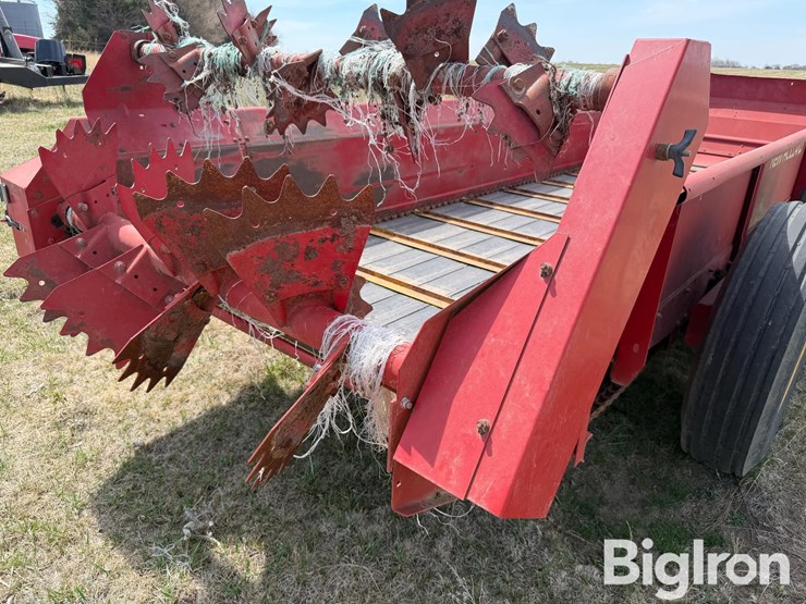 new-holland-185-image-13