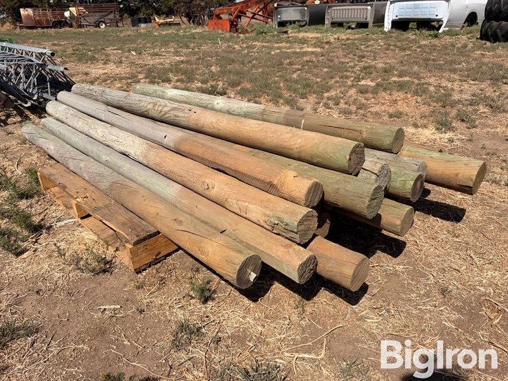 wood-fence-posts-image-3