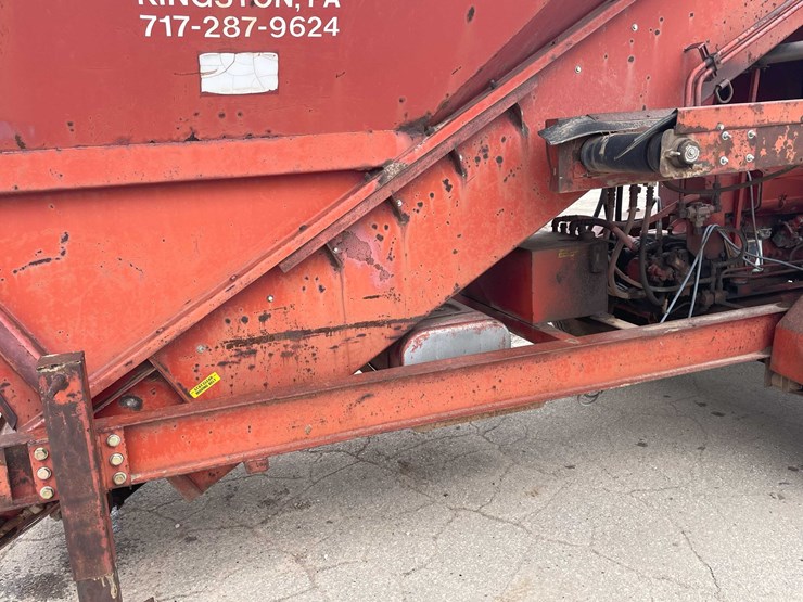 #4047-•-1991-royer-top-soil-shredder-image-24