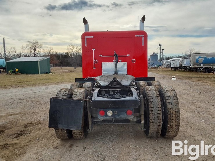 2003-peterbilt-379-image-6