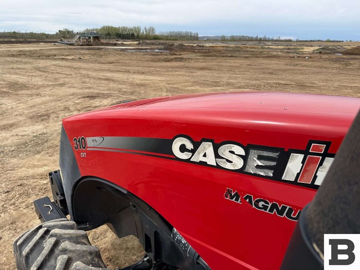 2018-case-ih-magnum-310-image-67