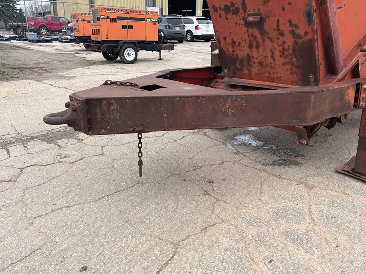 #4047-•-1991-royer-top-soil-shredder-image-18